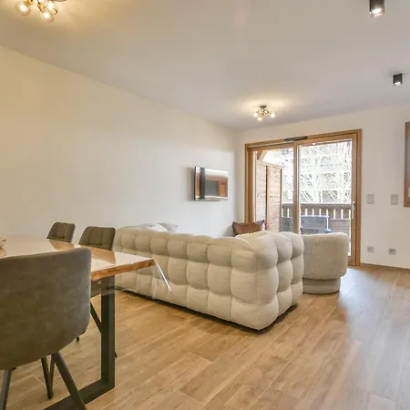 Lägenhet Centre 5 Pers, Neuf Avec Balcon - Fr-1-684-70